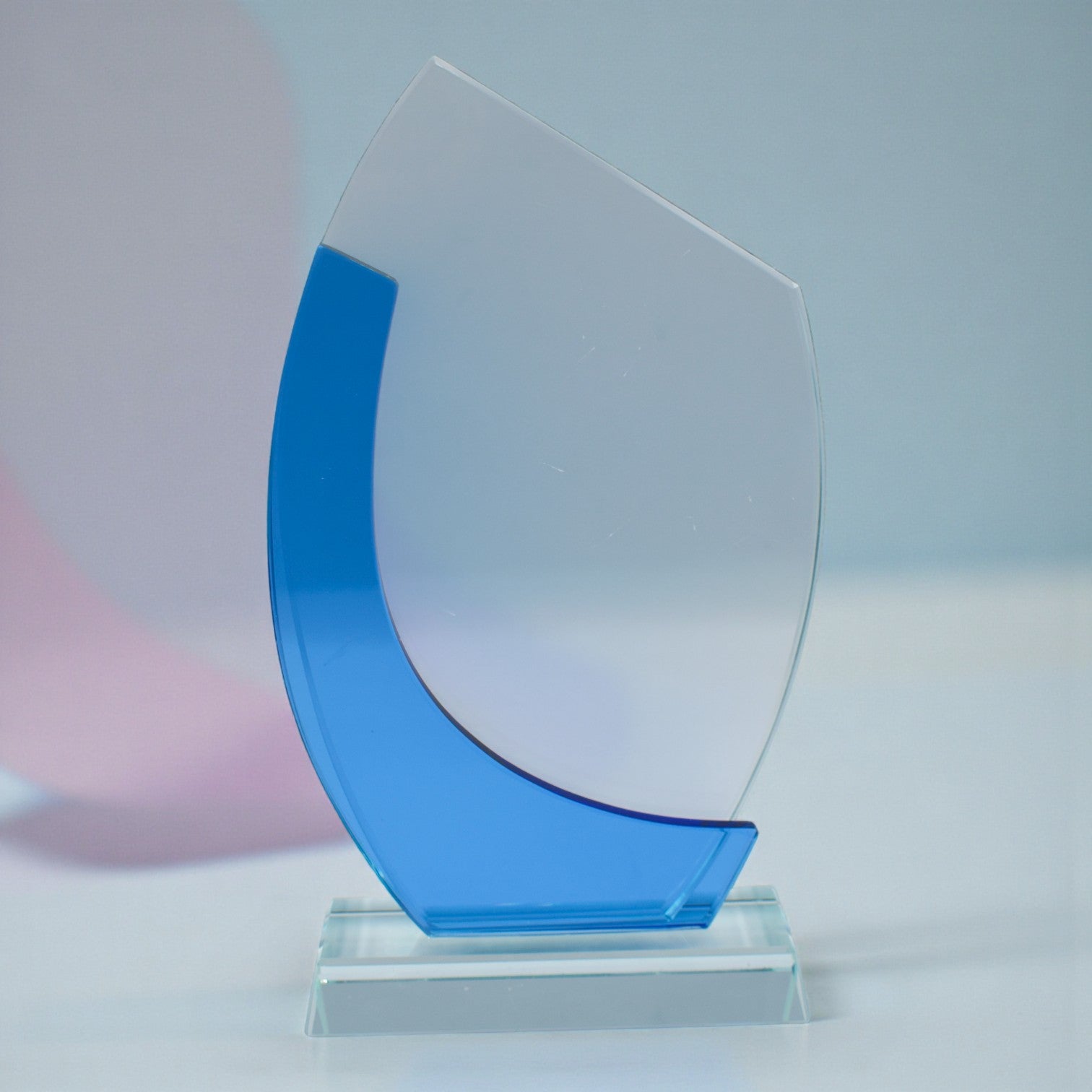 CRYSTAL AWARDS WITH BLUE DESIGN ON THE SIDE -DL 100639