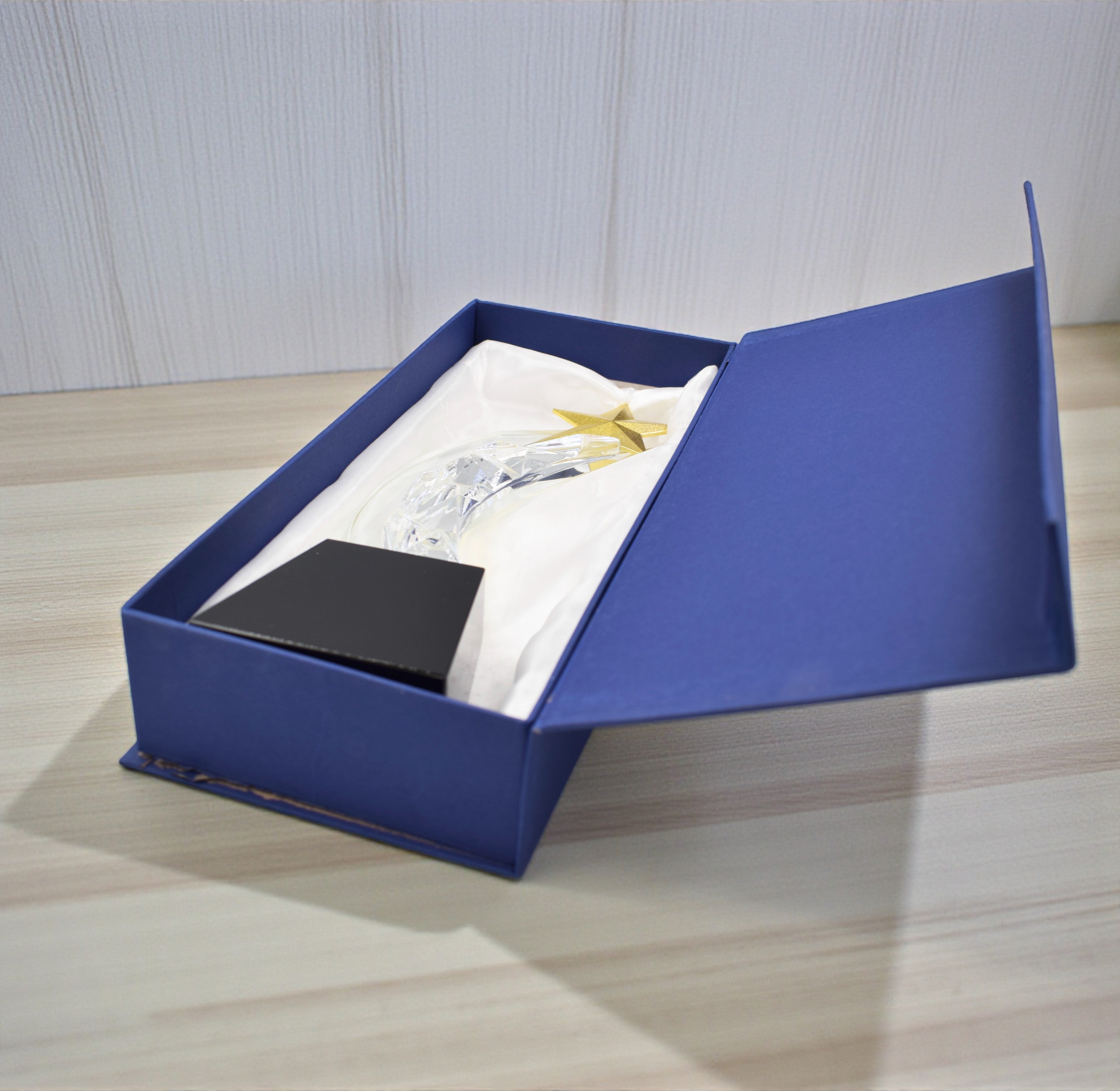 RAINBOW DIAMOND WITH METAL STAR CRYSTAL GLASS AWARDS -B1-HK1100-29