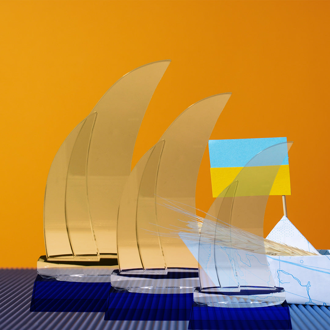 YACHT CRYSTAL TROPHY AWARD F8-HK