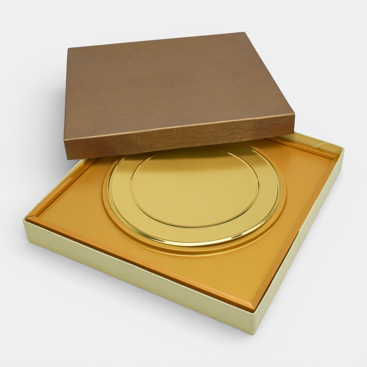 METAL SQUIRE FRAME WITH ROUND PLATE TROPHY WITH CARDBOARD BOX  ( H-12 )