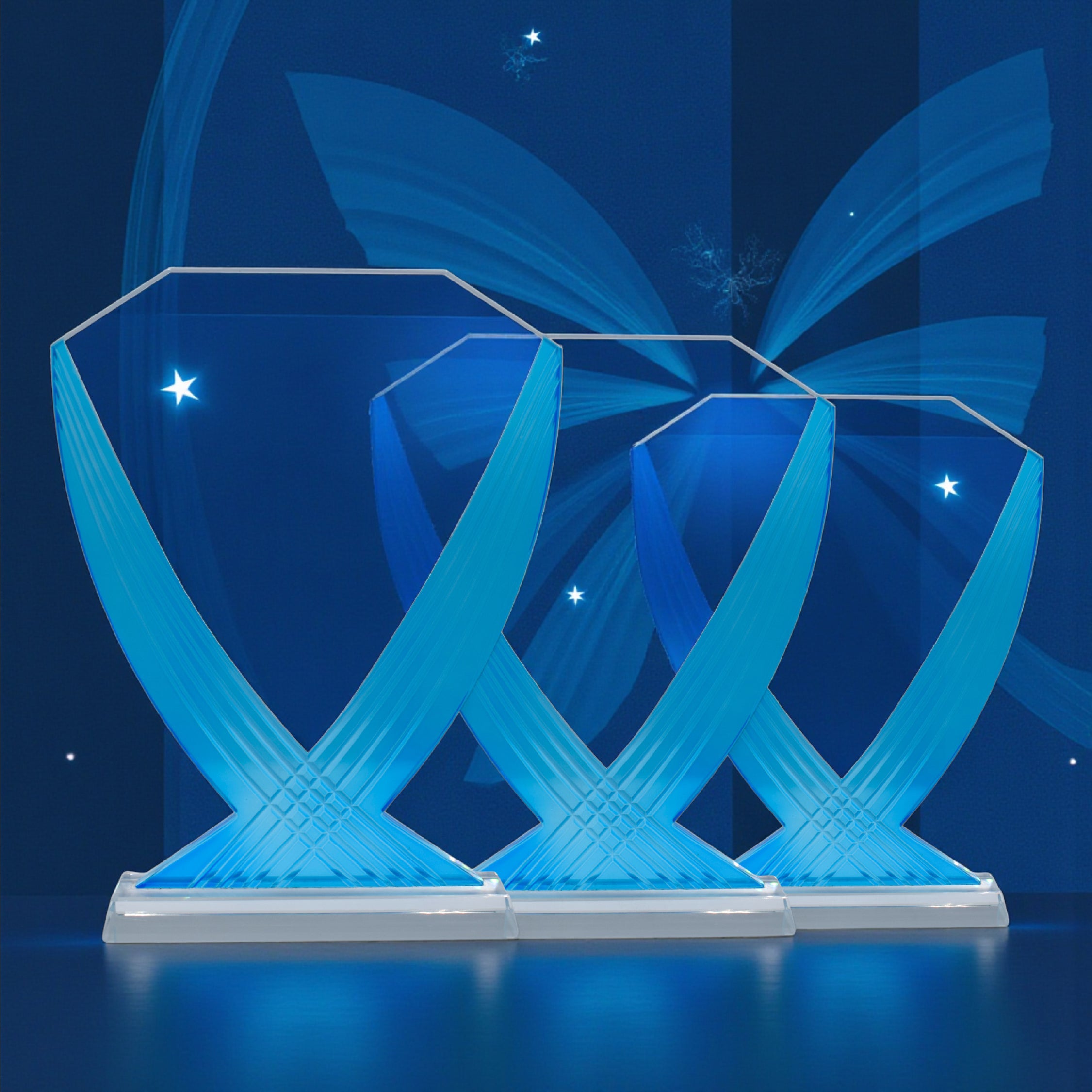 BLUE CROSSWAVE LINE CRYSTAL TROPHY ( HK 290 )