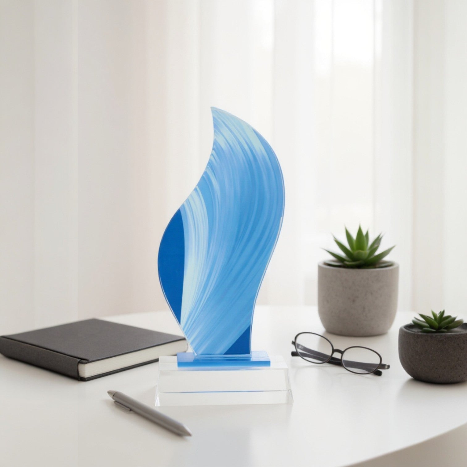 FLAME SHAPED BLUE CRYSTAL AWARD LS24072