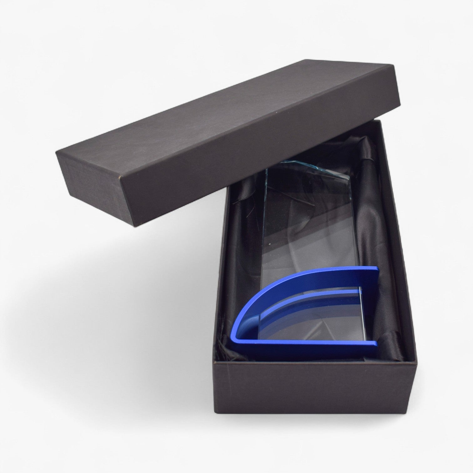 ENGRAVED CRYSTAL GLASS AWARD WITH BLUE METAL BASE